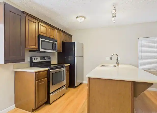 Property at 2408 Longview St #101, Austin, TX, 78705, 1 bed, 1 bath, [object Object]