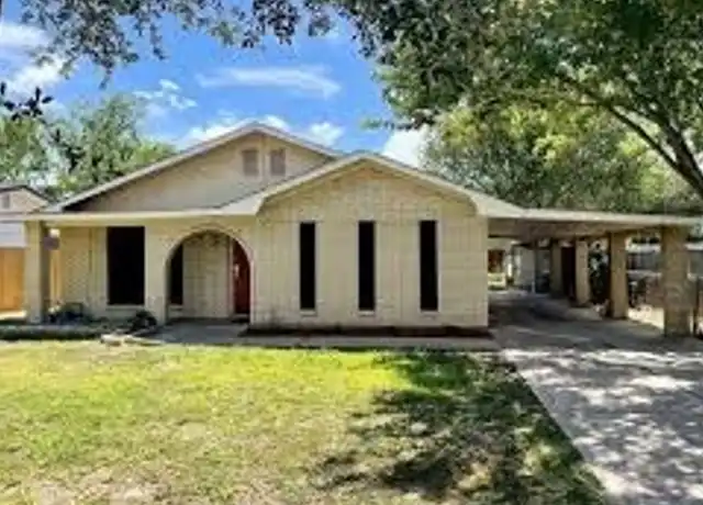 Property at 900 N Moorefield Rd, Mission, TX, 78572, 3 beds, 2 baths, [object Object]