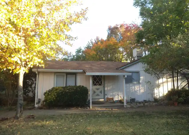 Property at 1518 Diamond St Unit 1518 1/2, Anderson, CA, 96007, 2 beds, 1 bath, [object Object]