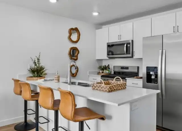 Property at 3206 E Elkhorn Ln, Washington, UT, 84780, 3 beds, 2 baths, [object Object]