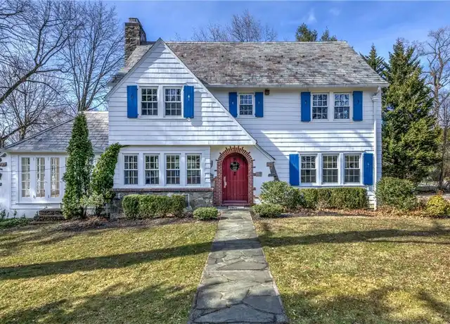 Property at 11 Montrose Rd, Scarsdale, NY, 10583, 5 beds, 3.5 baths, [object Object]
