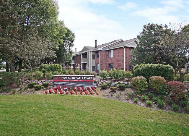 Photo of 1647 Westminster Dr, Naperville, IL 60563