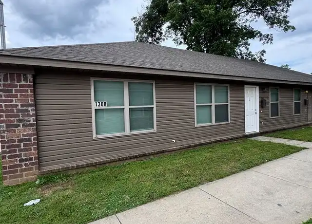 Property at 1308 W Monroe Ave Unit A, Jonesboro, AR, 72401, 3 beds, 2 baths, [object Object]