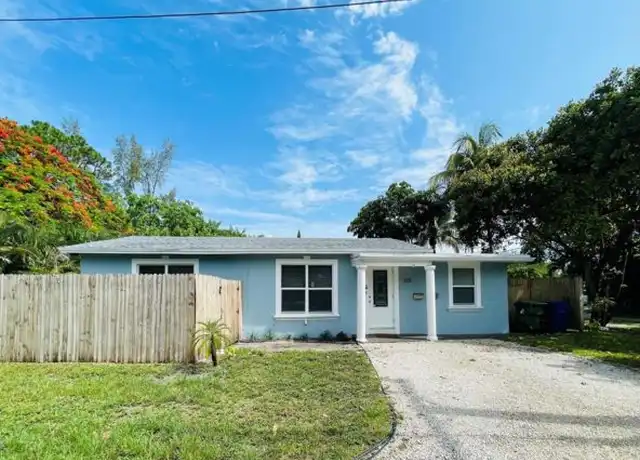 Property at 100 NE 12th St, Fort Lauderdale, FL, 33304, 2 beds, 1 bath, [object Object]