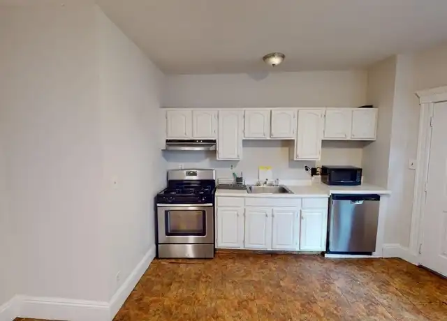 Property at 692 Columbia Rd Unit 1, Dorchester, MA, 02125, 2 beds, 1 bath, [object Object]