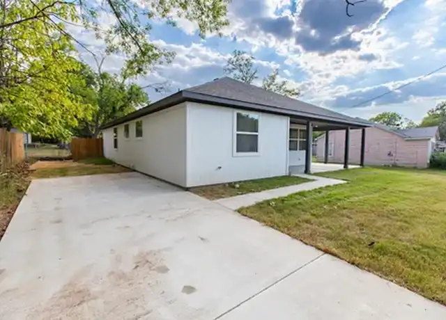 Property at 1705 Sycamore St, Commerce, TX, 75428, 1 bed, 1 bath, [object Object]