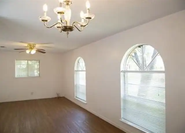 Property at 4713 Sagebrush Trl, Austin, TX, 78745, 2 beds, 1 bath, [object Object]