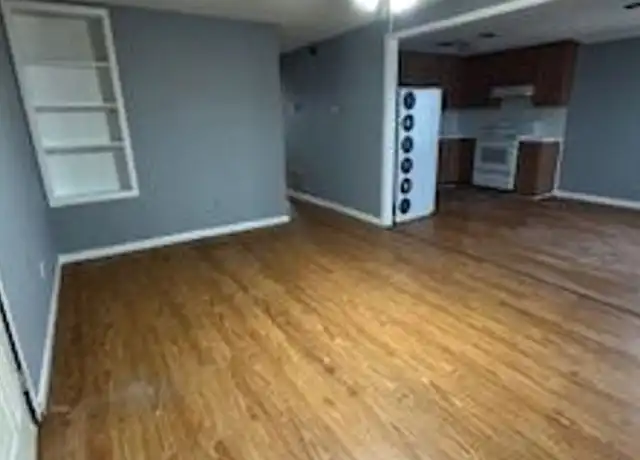 Property at 1921 15th St #2, Corpus Christi, TX, 78404, 2 beds, 1 bath, [object Object]