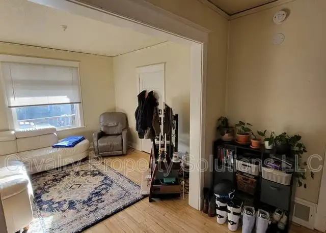 Property at 617 E 8th St, Duluth, MN, 55805, 1 bed, 1 bath, [object Object]