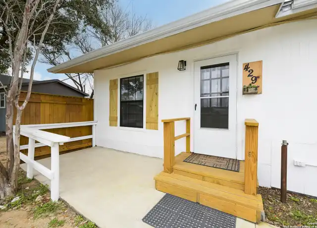 Property at 429 Palo Alto Dr, Von Ormy, TX, 78073, 2 beds, 1 bath, [object Object]