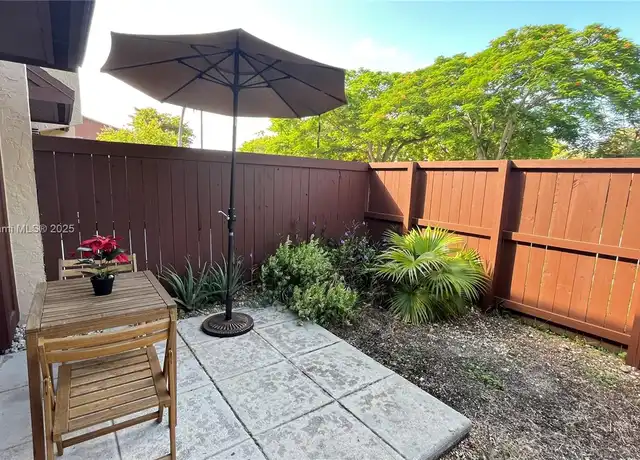 Property at 11507 SW 64th St Unit G, Miami, FL, 33173, 3 beds, 2.5 baths, [object Object]