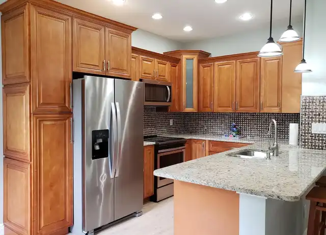 Property at 2122 SW 29th Ter, Cape Coral, FL, 33914, 3 beds, 2 baths, [object Object]