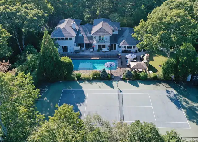 Property at 3 Rosebud Ln, East Quogue, NY, 11942, 6 beds, 7.5 baths, [object Object]
