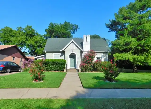 Property at 503 Fulton St, Denton, TX, 76201, 3 beds, 2 baths, [object Object]