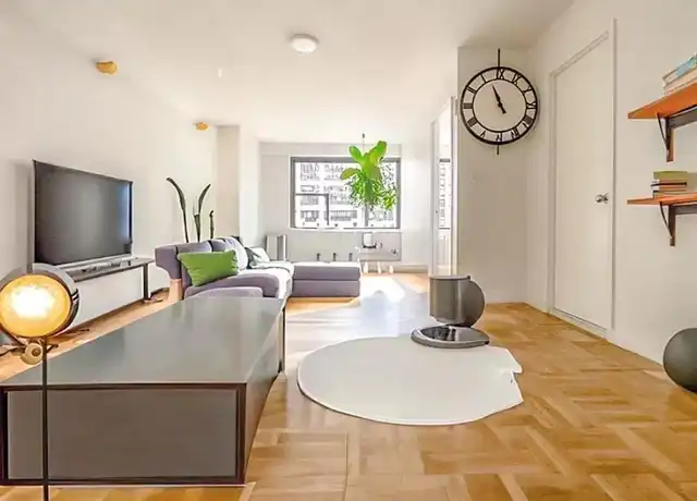 Property at 145 4th Ave Unit 5J, New York, NY, 10003, 3 beds, 1 bath, [object Object]