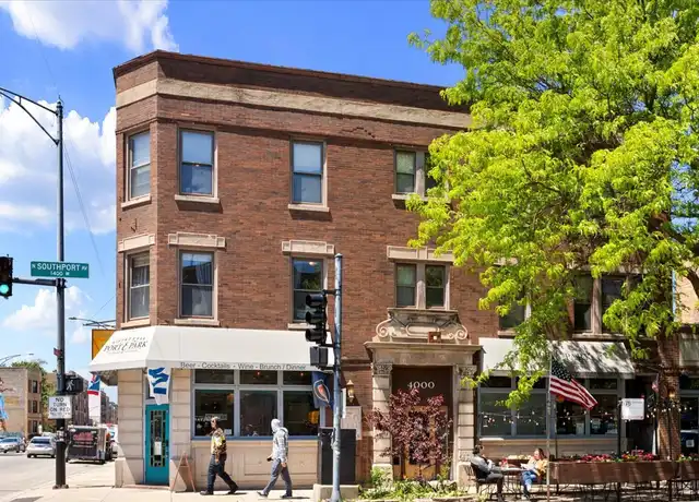 Property at 4000 N Southport Ave Unit 2, Chicago, IL, 60613, 2 beds, 1 bath, [object Object]