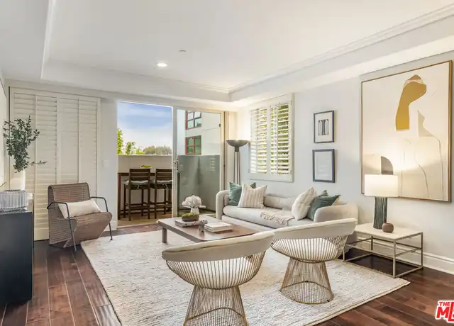 Property at 860 Haverford Ave, Pacific Palisades, CA, 90272, 2 beds, 2 baths, [object Object]
