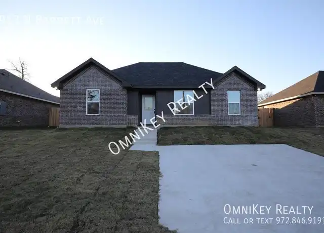 Property at 913 N Barrett Ave, Denison, TX, 75020, 3 beds, 2 baths, [object Object]