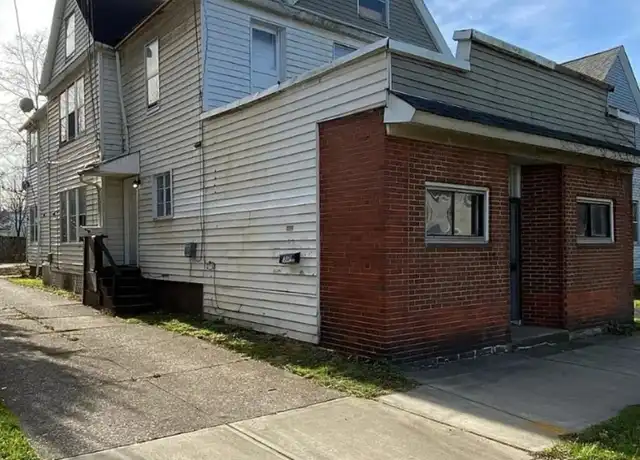 Property at 6632 Fleet Ave Unit Up, Cleveland, OH, 44105, 2 beds, 1 bath, [object Object]