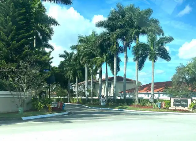 Property at 10273 NW 56th St, Doral, FL, 33178, 4 beds, 2.5 baths, [object Object]