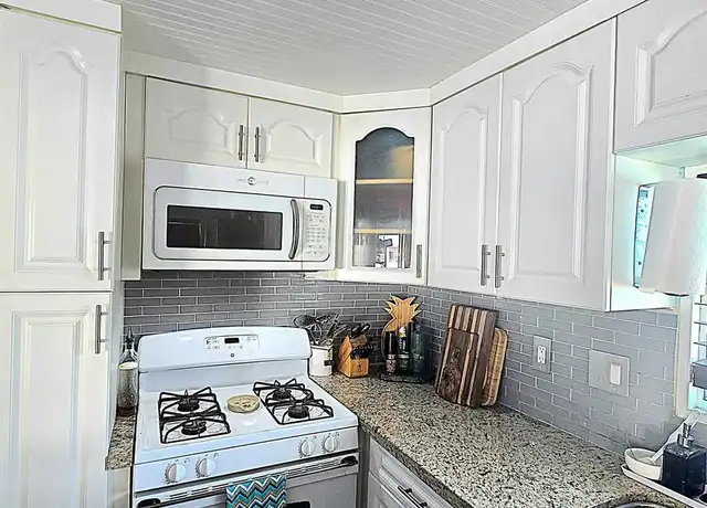 Property at 103 Fairwich Ct, Tavernier, FL, 33070, 3 beds, 2 baths, [object Object]