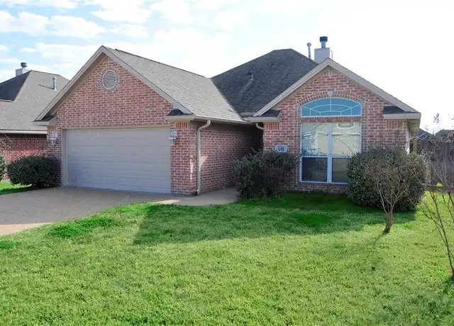 Property at 110 Karten Ln, College Station, TX, 77845, 3 beds, 2 baths, [object Object]