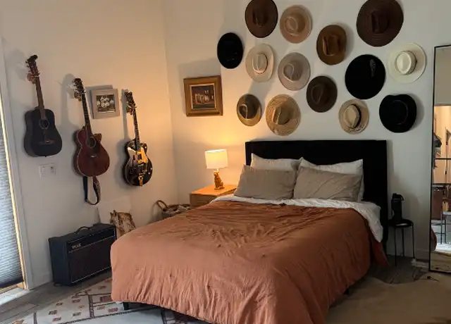 Property at 2936 Triunfo Canyon Rd, Agoura Hills, CA, 91301, 2 beds, 1 bath, [object Object]