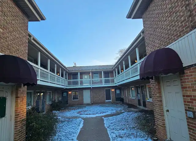 Property at 3742 N 76th St Unit 3742-15, Milwaukee, WI, 53222, 1 bed, 1 bath, [object Object]