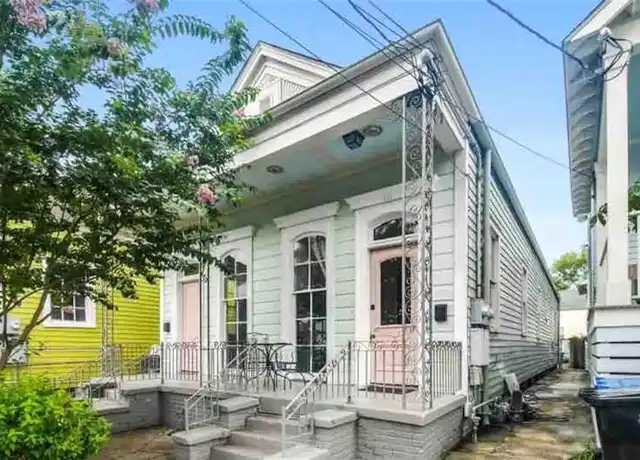 Property at 231 S White St, New Orleans, LA, 70119, 3 beds, 1 bath, [object Object]