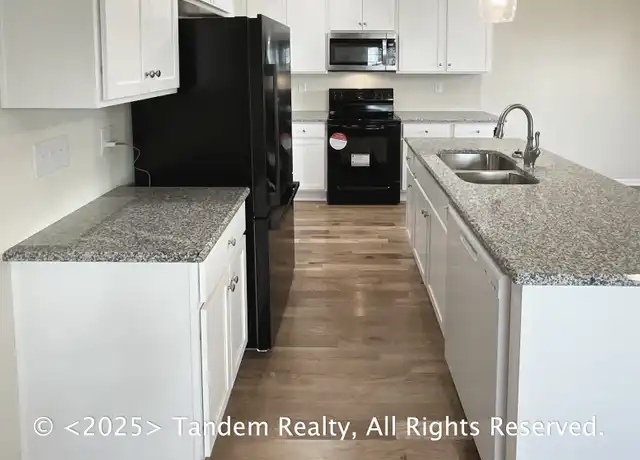 Property at 738 Alloway St Unit B, Nashville, TN, 37203, 3 beds, 2.5 baths, [object Object]