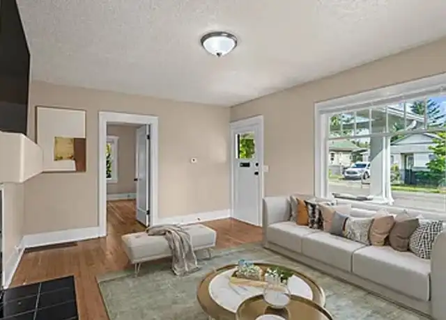 Property at 8316 SE Raymond Ct Unit A, Portland, OR, 97266, 2 beds, 1 bath, [object Object]