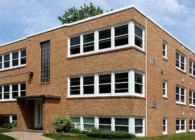 Property at Brimhall Apartments - 476 Brimhall St, Saint Paul, MN, 55105, 1 bed, 1 bath, [object Object]