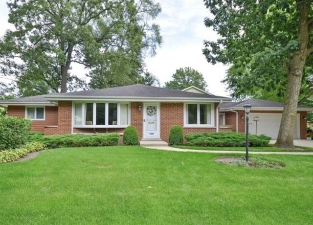 Photo of 3890 Gregory Dr, Northbrook, IL 60062