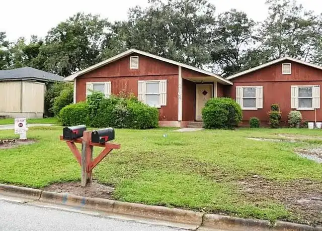 Property at 3108 Sundance Cir Unit A, Valdosta, GA, 31602, 2 beds, 1.5 baths, [object Object]