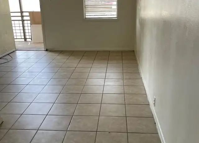 Property at 414 East Avenue A #200, Killeen, TX, 76541, 1 bed, 1 bath, [object Object]