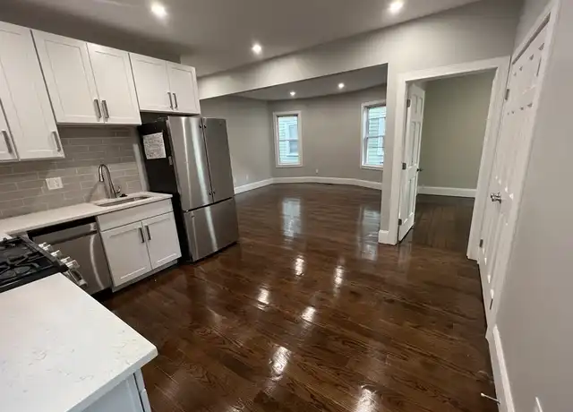 Property at 25 Pleasant St #2, Charlestown, MA, 02129, 4 beds, 2 baths, [object Object]