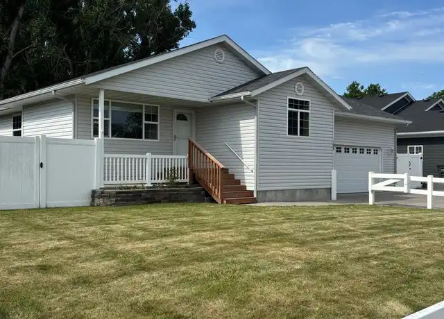Property at 1240 Peony Dr, Billings, MT, 59105, 4 beds, 2.5 baths, [object Object]