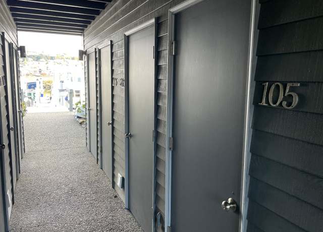 Photo of 2001 Skyline Way #105, Anacortes, WA 98221