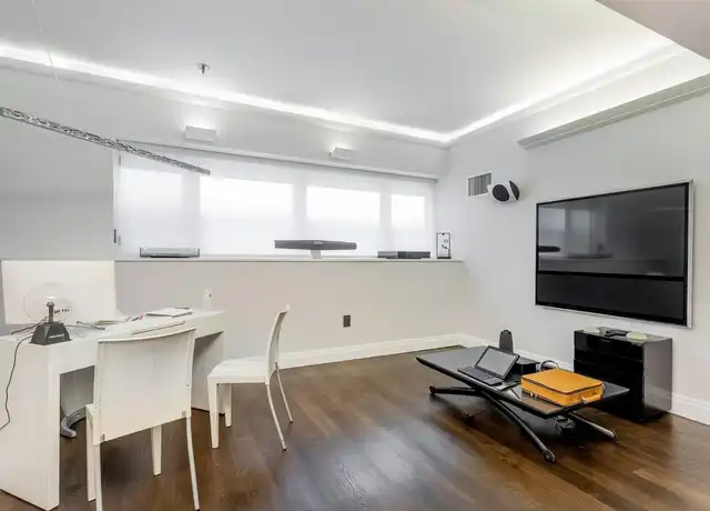 Property at 33 W 56th St, New York, NY, 10019, 0 beds, 1 bath, [object Object]