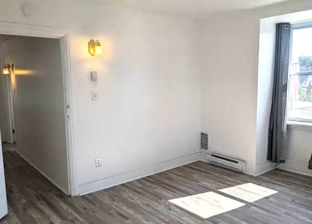 Property at 1311 Walnut St, Harrisburg, PA, 17103, 5 beds, 1.5 baths, [object Object]