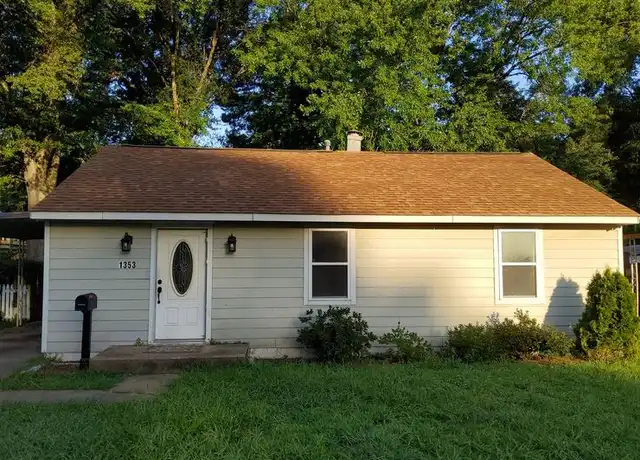 Property at 1353 Wells Station Rd, Memphis, TN, 38108, 3 beds, 1 bath, [object Object]