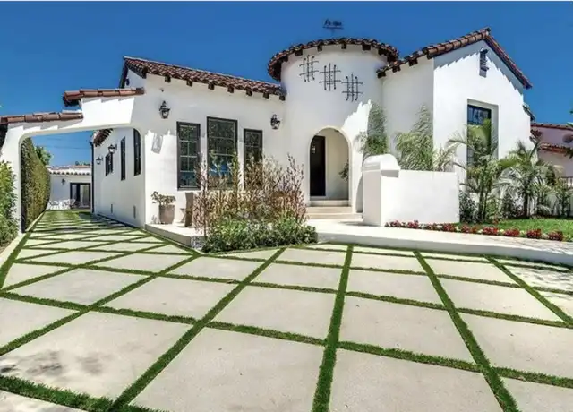 Property at 132 S Kilkea Dr, Los Angeles, CA, 90048, 4 beds, 4 baths, [object Object]