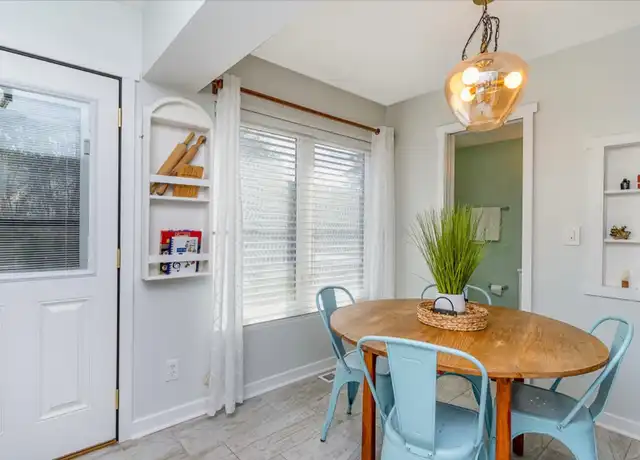 Property at 676 Roger Williams Ave #676, Highland Park, IL, 60035, 2 beds, 2.5 baths, [object Object]