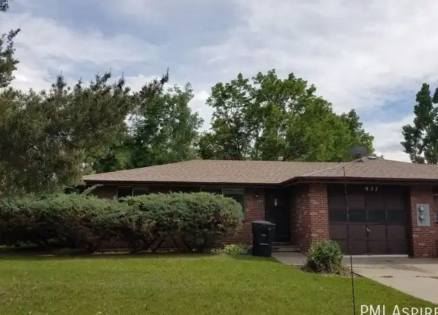Property at 927 Tiffany Pl, Longmont, CO, 80501, 2 beds, 1.5 baths, [object Object]