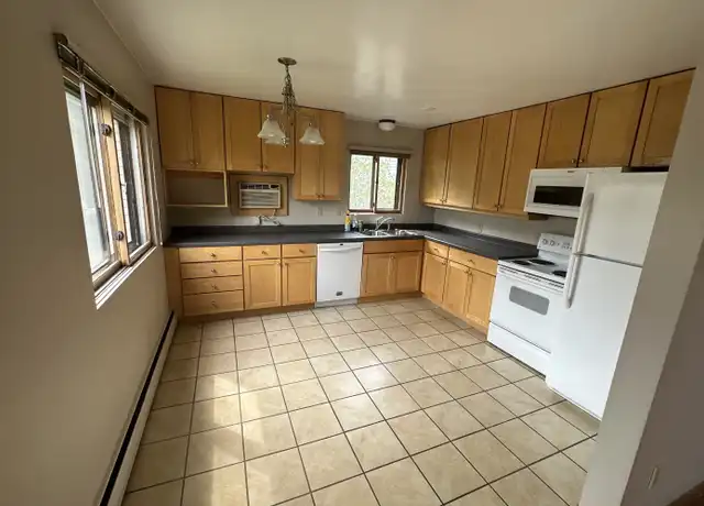 Property at 1547 Wynne Ave Unit 4, St Paul, MN, 55108, 3 beds, 1 bath, [object Object]