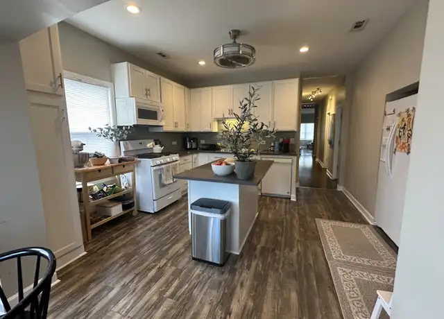 Property at 1104 N Spaulding Ave Unit 2, Chicago, IL, 60651, 3 beds, 2 baths, [object Object]