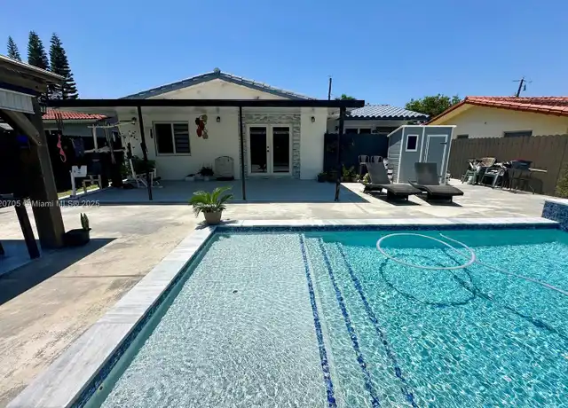 Property at 1543 SW 74th Ct Unit 1543, Miami, FL, 33144, 3 beds, 1.5 baths, [object Object]