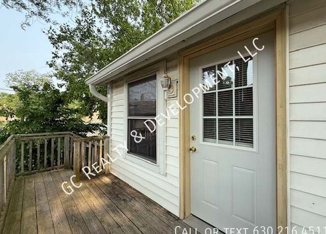 Photo of 18 Spring St Unit 2, Cary, IL 60013