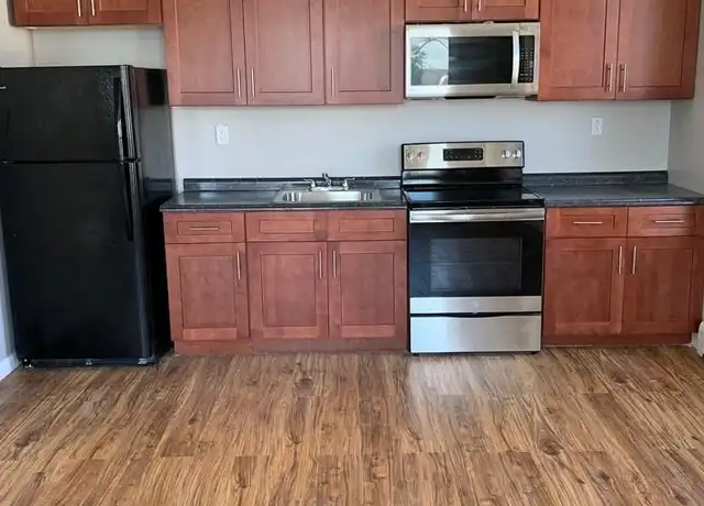 Property at 108 North St Unit 203, Middletown, NY, 10940, 1 bed, 1 bath, [object Object]