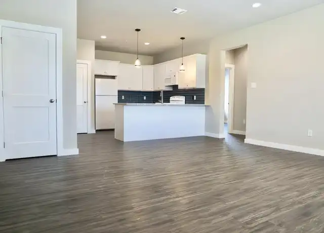 Property at 2482 N Trinity St Unit 300, Decatur, TX, 76234, 3 beds, 2 baths, [object Object]
